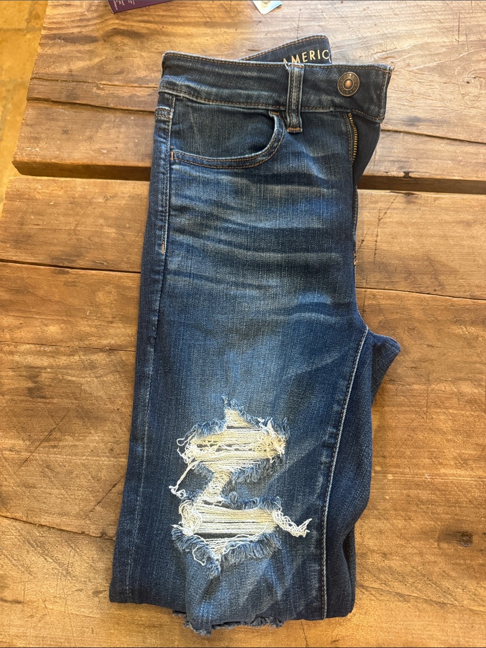 American Eagle Outfitters Women's Dark Blue Distressed Skinny Jeans